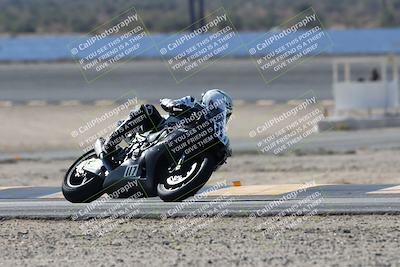 media/Nov-16-2025-Race Pace (Sun) [[8c5fa54630]]/Verified Riders/3-Turn 14 (1045am)/